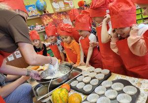 Pomarańczowy zawrót głowy- Dzień Dyni w grupie X.