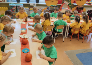 Pomarańczowy zawrót głowy- Dzień Dyni w grupie X.