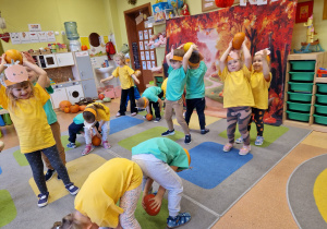 Pomarańczowy zawrót głowy- Dzień Dyni w grupie X.