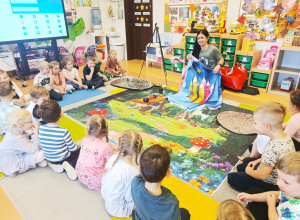 Poznajemy tajniki zawodu fotografa, czyli wizyta mamy Tymoteuszka i jesienna sesja fotograficzna w gr. XII