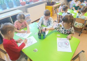 Poznajemy tajniki zawodu fotografa, czyli wizyta mamy Tymoteuszka i jesienna sesja fotograficzna w gr. XII