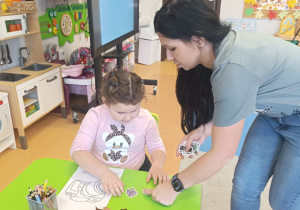 Poznajemy tajniki zawodu fotografa, czyli wizyta mamy Tymoteuszka i jesienna sesja fotograficzna w gr. XII