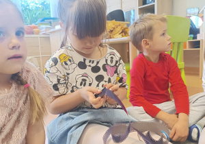 Poznajemy tajniki zawodu fotografa, czyli wizyta mamy Tymoteuszka i jesienna sesja fotograficzna w gr. XII