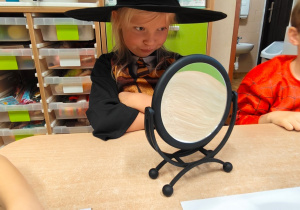 Dzień Postaci z Bajek- grupa VI