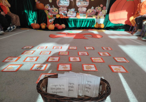 Zajęcia koleżeńskie "Na dyniowej grządce" w grupie II i VII