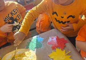 Zajęcia koleżeńskie "Na dyniowej grządce" w grupie II i VII