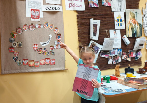 „Mała i duża Ojczyzna”- projekt edukacyjny i zajęcia w przedszkolnym Mini Muzeum „Na szlaku historii”- gr. II