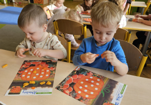 Projekt „Sensoryczna jesień” w grupie I maluszków