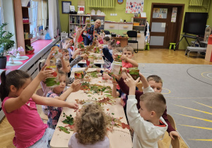 Projekt „Jesienne tajemnice przyrody” w gr. IV