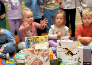 akcja charytatywna pt. "Dzień Pluszowego Misia dla łódzkich szpitali dziecięcych"