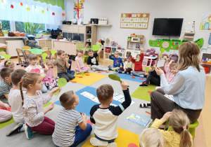 „Jesteśmy bezpieczni i szczęśliwi w domu i w przedszkolu” – zajęcia w grupie XII