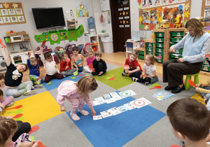 „Jesteśmy bezpieczni i szczęśliwi w domu i w przedszkolu” – zajęcia w grupie XII