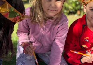 "Jesienna paleta barw"- projekt edukacyjny w grupie VI