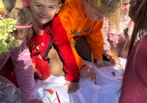 "Jesienna paleta barw"- projekt edukacyjny w grupie VI