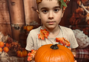 "Jesienna paleta barw"- projekt edukacyjny w grupie VI