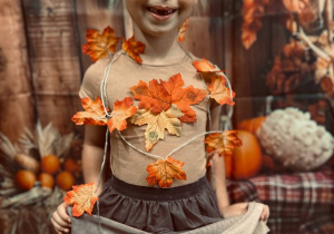 "Jesienna paleta barw"- projekt edukacyjny w grupie VI