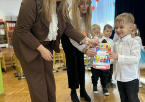 Pasowanie na przedszkolaka w grupie VII