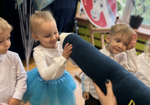 Pasowanie na przedszkolaka w grupie VII