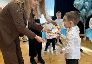 Pasowanie na przedszkolaka w grupie VII