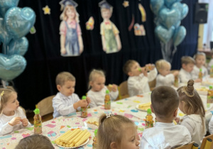 Pasowanie na przedszkolaka w grupie VII