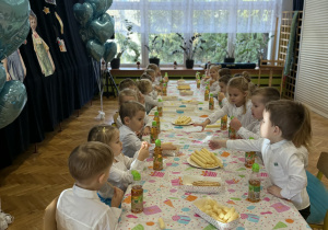 Pasowanie na przedszkolaka w grupie VII