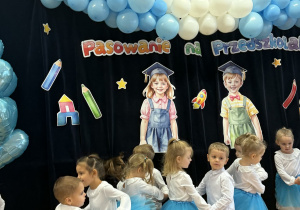 Pasowanie na przedszkolaka w grupie VII