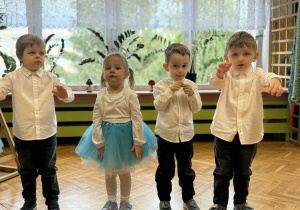 Pasowanie na przedszkolaka w grupie VII