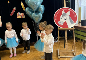 Pasowanie na przedszkolaka w grupie VII