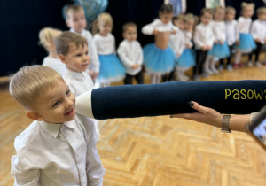 Pasowanie na przedszkolaka w grupie VII