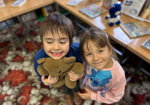 Misiowe świętowanie i biblioteczna przygoda