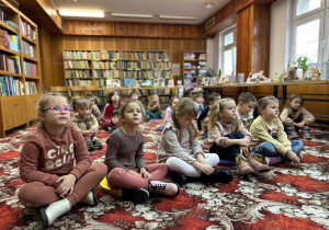Misiowe świętowanie i biblioteczna przygoda