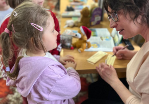 Misiowe świętowanie i biblioteczna przygoda