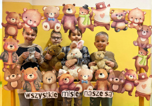 Misiowe świętowanie i biblioteczna przygoda