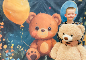 Dzień Pluszowego Misia i wizyta w bibliotece - gr. XI