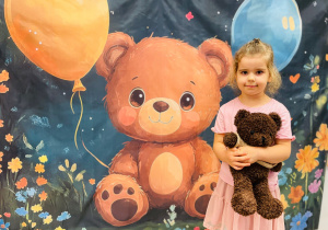 Dzień Pluszowego Misia i wizyta w bibliotece - gr. XI