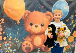 Dzień Pluszowego Misia i wizyta w bibliotece - gr. XI