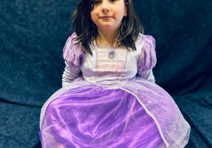 "Andrzejkowe Czary- Mary"- eksperymenty w grupie VI