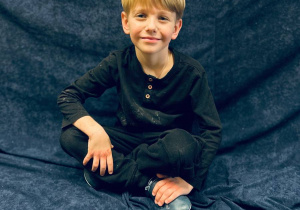 "Andrzejkowe Czary- Mary"- eksperymenty w grupie VI