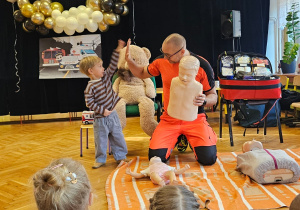 Pierwsza Pomoc w Małym Świecie