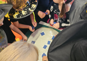 Zgadnij, Co Nas Czeka- Andrzejki w gr I i VII