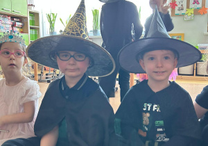 Zabawy Andrzejkowe w gr. XI i XII