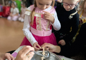 Zabawy Andrzejkowe w gr. XI i XII