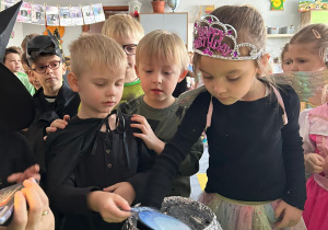 Zabawy Andrzejkowe w gr. XI i XII