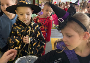 Zabawy Andrzejkowe w gr. XI i XII