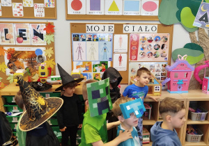 Zabawy Andrzejkowe w gr. XI i XII