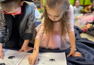 Magia, wróżby i wspólna zabawa w grupie III