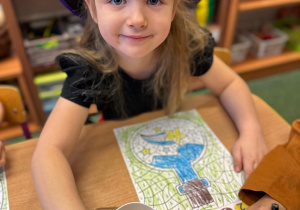 Magia, wróżby i wspólna zabawa w grupie III