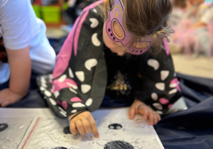 Magia, wróżby i wspólna zabawa w grupie III