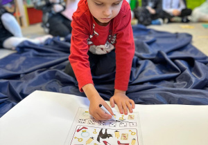 Magia, wróżby i wspólna zabawa w grupie III