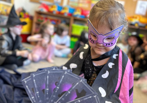 Magia, wróżby i wspólna zabawa w grupie III